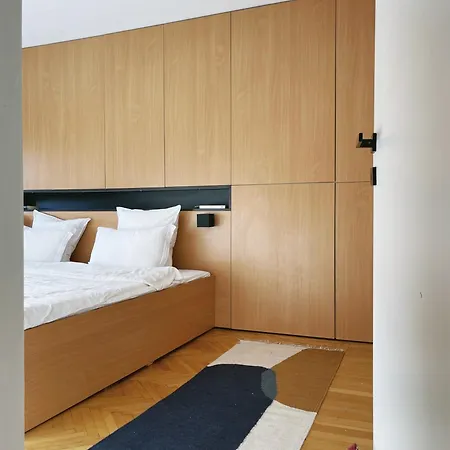 Dream Getaway In Apartment Bucharest